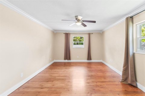 House in Largo, Florida 3 bedrooms, 171.87 sq.m. № 2314620 - photo 24