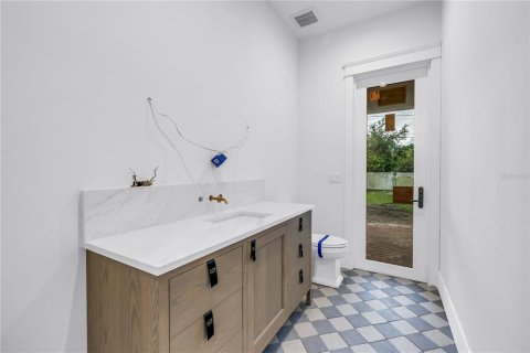 Купить виллу или дом в Сент-Питерсберг, Флорида 7 комнат, 323.95м2, № 1759984 - фото 30
