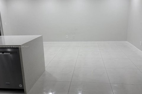 Condo in Davie, Florida, 2 bedrooms  № 1973084 - photo 16