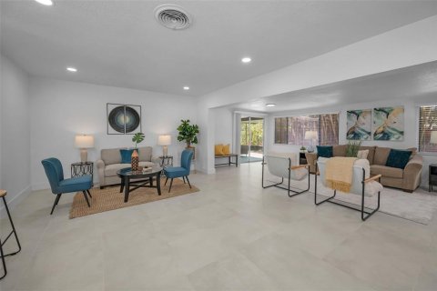 Casa en venta en Palm Harbor, Florida, 4 dormitorios, 212 m2 № 1801944 - foto 24