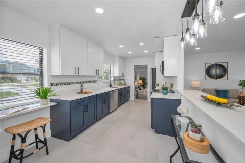 Casa en venta en Palm Harbor, Florida, 4 dormitorios, 212 m2 № 1801944 - foto 19