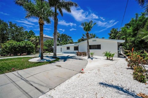 Casa en venta en Palm Harbor, Florida, 4 dormitorios, 212 m2 № 1801944 - foto 6