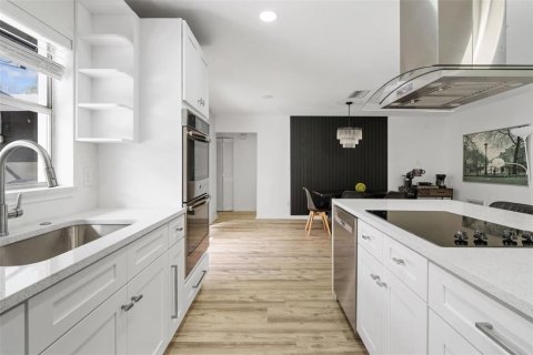 Купить виллу или дом в Тампа, Флорида 4 комнаты, 133.69м2, № 1919574 - фото 12