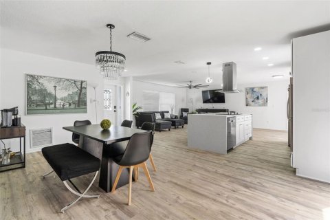 Купить виллу или дом в Тампа, Флорида 4 комнаты, 133.69м2, № 1919574 - фото 24