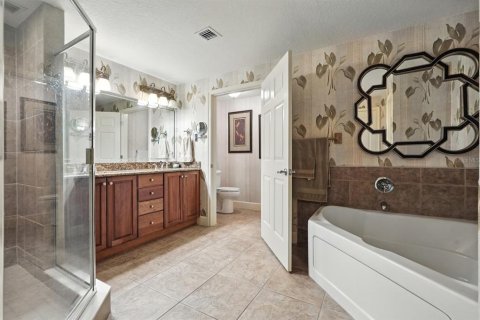 Condo in Daytona Beach Shores, Florida, 3 bedrooms  № 2100967 - photo 21