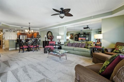 Condo in Daytona Beach Shores, Florida, 3 bedrooms  № 2100967 - photo 8