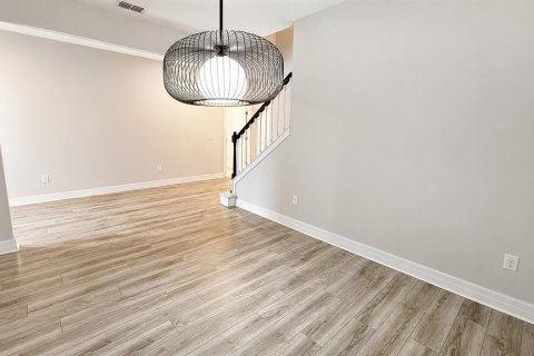 Casa en venta en Riverview, Florida, 6 dormitorios, 378.39 m2 № 2207242 - foto 5