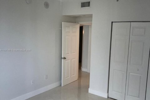 Снять в аренду кондоминиум в Плантация, Флорида 2 спальни, 124.02м2, № 1958404 - фото 16