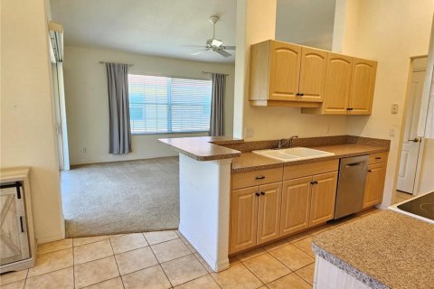 Condo in Venice, Florida, 2 bedrooms  № 2113221 - photo 19