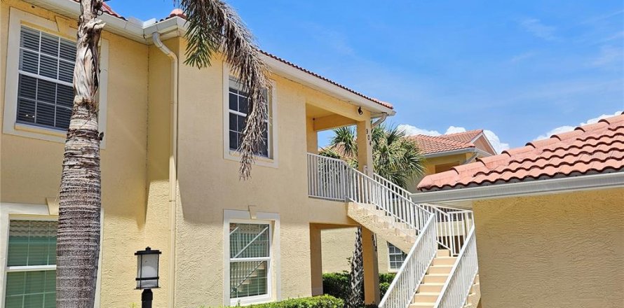 Condo in Venice, Florida, 2 bedrooms  № 2113221