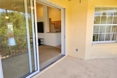 Condo in Venice, Florida, 2 bedrooms  № 2113221 - photo 13