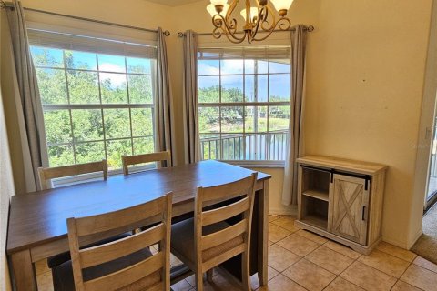 Condo in Venice, Florida, 2 bedrooms  № 2113221 - photo 17
