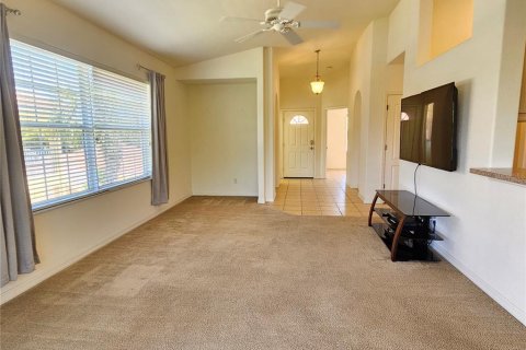 Condo in Venice, Florida, 2 bedrooms  № 2113221 - photo 14