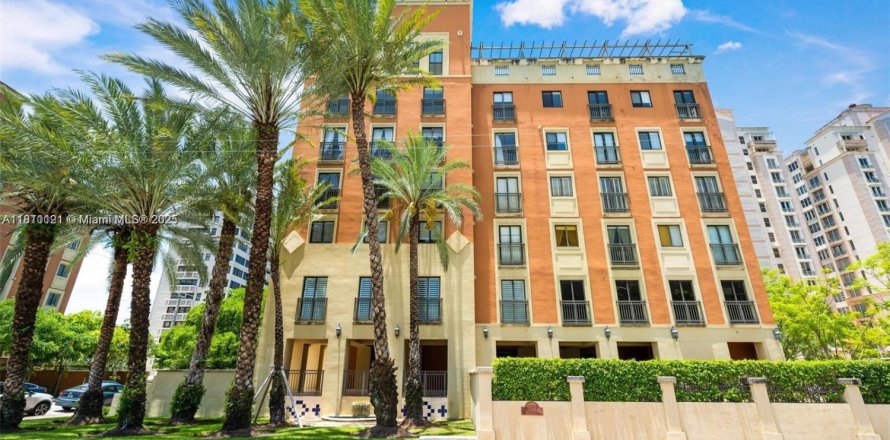 Condo à Coral Gables, Floride, 4 chambres № 1756942