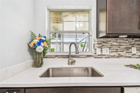 Casa en venta en Fern Park, Florida, 2 dormitorios, 78.97 m2 № 1909961 - foto 17