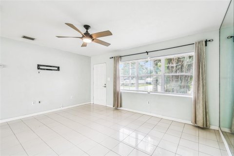 Casa en venta en Fern Park, Florida, 2 dormitorios, 78.97 m2 № 1909961 - foto 9