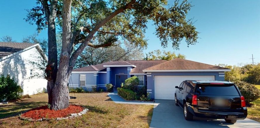 Casa en Lakeland, Florida 3 dormitorios, 133.22 m2 № 1795935