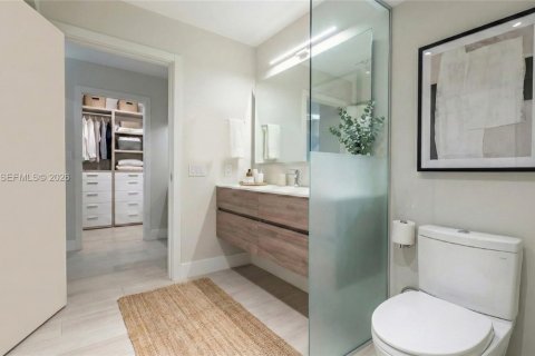 Copropriété à vendre à Key Biscayne, Floride: 2 chambres, 133.31 m2 № 2026981 - photo 14