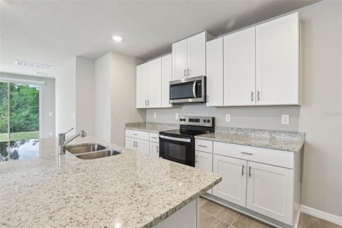House in Plant City, Florida 4 bedrooms, 201.41 sq.m. № 1578202 - photo 15