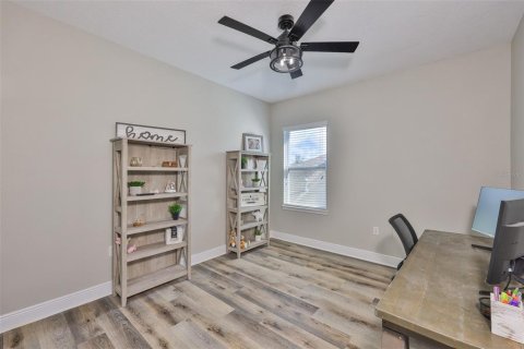Villa ou maison à vendre à Tampa, Floride: 4 chambres, 253.9 m2 № 2225486 - photo 25