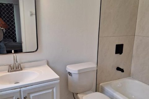 Casa en venta en Tampa, Florida, 3 dormitorios, 125.42 m2 № 1658686 - foto 11
