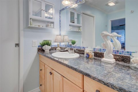 Villa ou maison à vendre à Venice, Floride: 4 chambres, 220.18 m2 № 1680231 - photo 15