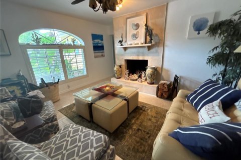 Villa ou maison à vendre à Venice, Floride: 4 chambres, 220.18 m2 № 1680231 - photo 14