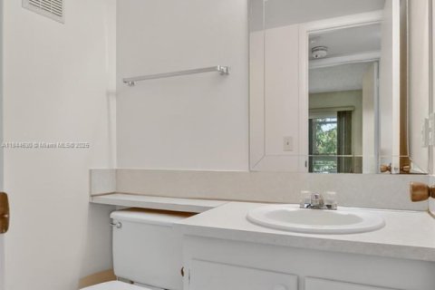 Copropriété à vendre à Deerfield Beach, Floride: 2 chambres, 76.18 m2 № 1846146 - photo 18