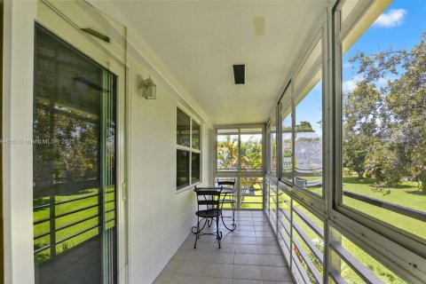 Copropriété à vendre à Deerfield Beach, Floride: 2 chambres, 76.18 m2 № 1846146 - photo 23