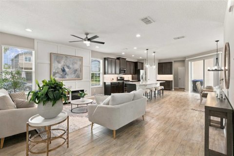 Villa ou maison à vendre à Winter Garden, Floride: 4 chambres, 261.71 m2 № 2418736 - photo 7