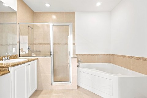 Townhouse in Fort Lauderdale, Florida 3 bedrooms, 155.98 sq.m. № 2086372 - photo 19