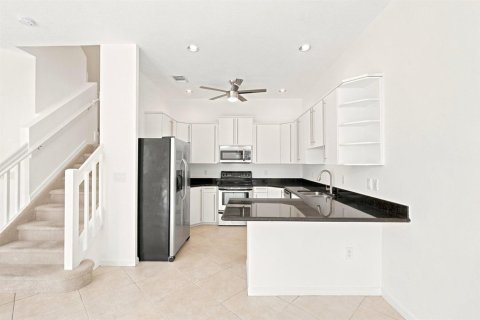 Townhouse in Fort Lauderdale, Florida 3 bedrooms, 155.98 sq.m. № 2086372 - photo 9