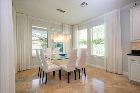 Villa ou maison à vendre à Orlando, Floride: 7 chambres, 490.52 m2 № 2287445 - photo 18