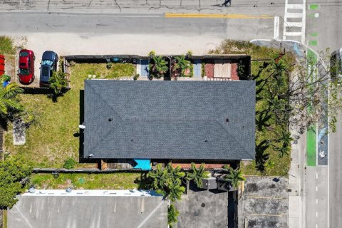 Propiedad comercial en venta en Fort Lauderdale, Florida, 170.57 m2 № 2146249 - foto 4