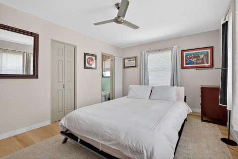 Propiedad comercial en venta en Fort Lauderdale, Florida, 170.57 m2 № 2146249 - foto 11