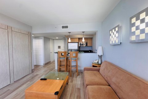 Condo in Sunny Isles Beach, Florida, 1 bedroom № 2183441 - photo 23
