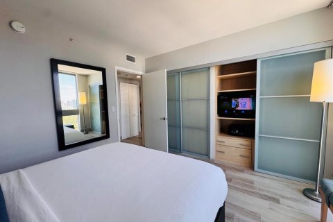 Condo in Sunny Isles Beach, Florida, 1 bedroom № 2183441 - photo 26