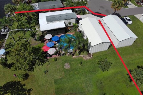 Copropriété à vendre à Okeechobee, Floride: 2 chambres, 40.13 m2 № 2288922 - photo 2