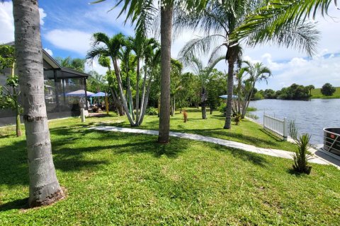 Copropriété à vendre à Okeechobee, Floride: 2 chambres, 40.13 m2 № 2288922 - photo 21