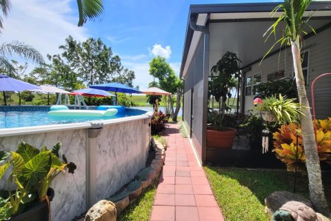 Copropriété à vendre à Okeechobee, Floride: 2 chambres, 40.13 m2 № 2288922 - photo 30