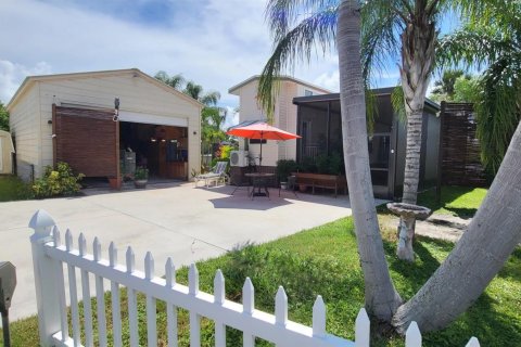Copropriété à vendre à Okeechobee, Floride: 2 chambres, 40.13 m2 № 2288922 - photo 12