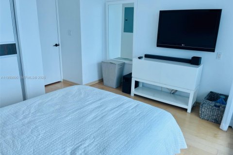 Condominio en alquiler en Miami Beach, Florida, 2 dormitorios, 96.15 m2 № 2006378 - foto 10