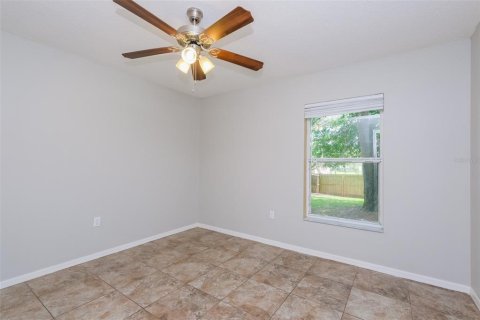 House in Lakeland, Florida 3 bedrooms, 134.62 sq.m. № 1334649 - photo 14