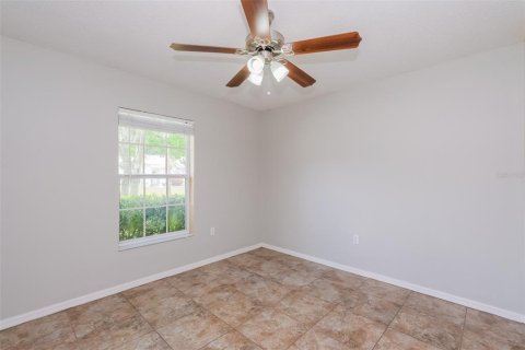 House in Lakeland, Florida 3 bedrooms, 134.62 sq.m. № 1334649 - photo 13