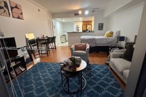 Condominio en alquiler en Miami, Florida, 1 dormitorio, 47.1 m2 № 2003443 - foto 11