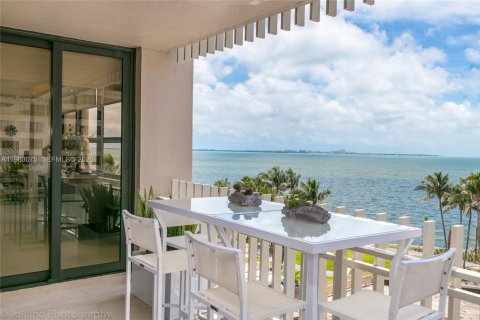 Снять в аренду кондоминиум в Майами, Флорида 3 спальни, 222.78м2, № 2024235 - фото 16