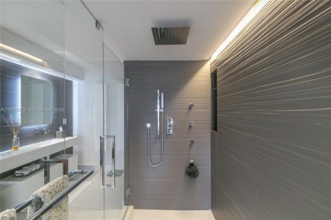 Снять в аренду кондоминиум в Майами, Флорида 3 спальни, 222.78м2, № 2024235 - фото 23
