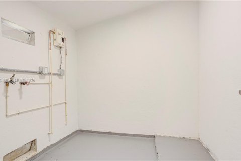 Casa en venta en Fort Lauderdale, Florida, 3 dormitorios, 102.56 m2 № 1850373 - foto 18