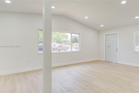 Casa en venta en Fort Lauderdale, Florida, 3 dormitorios, 102.56 m2 № 1850373 - foto 8