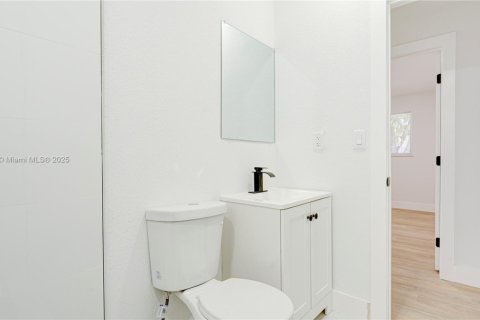 Casa en venta en Fort Lauderdale, Florida, 3 dormitorios, 102.56 m2 № 1850373 - foto 7